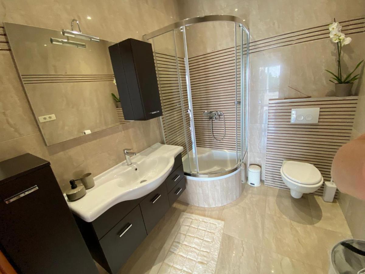 Dives Vista Apartment III 카스타브 외부 사진