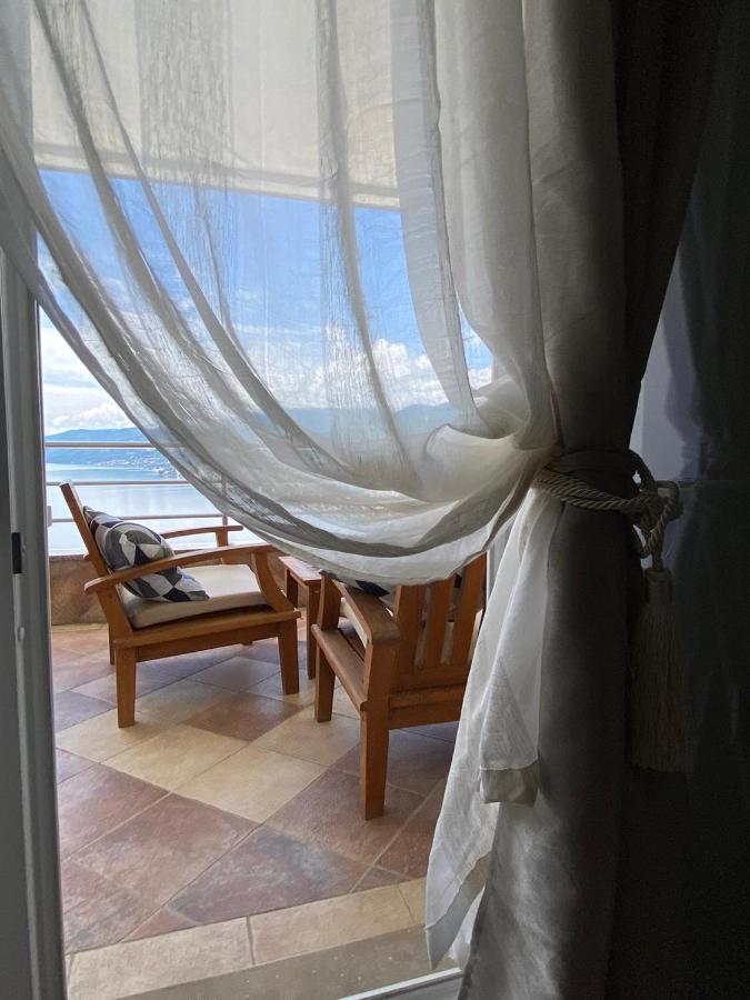 Dives Vista Apartment III 카스타브 외부 사진