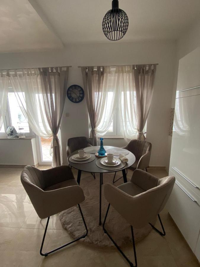 Dives Vista Apartment III 카스타브 외부 사진